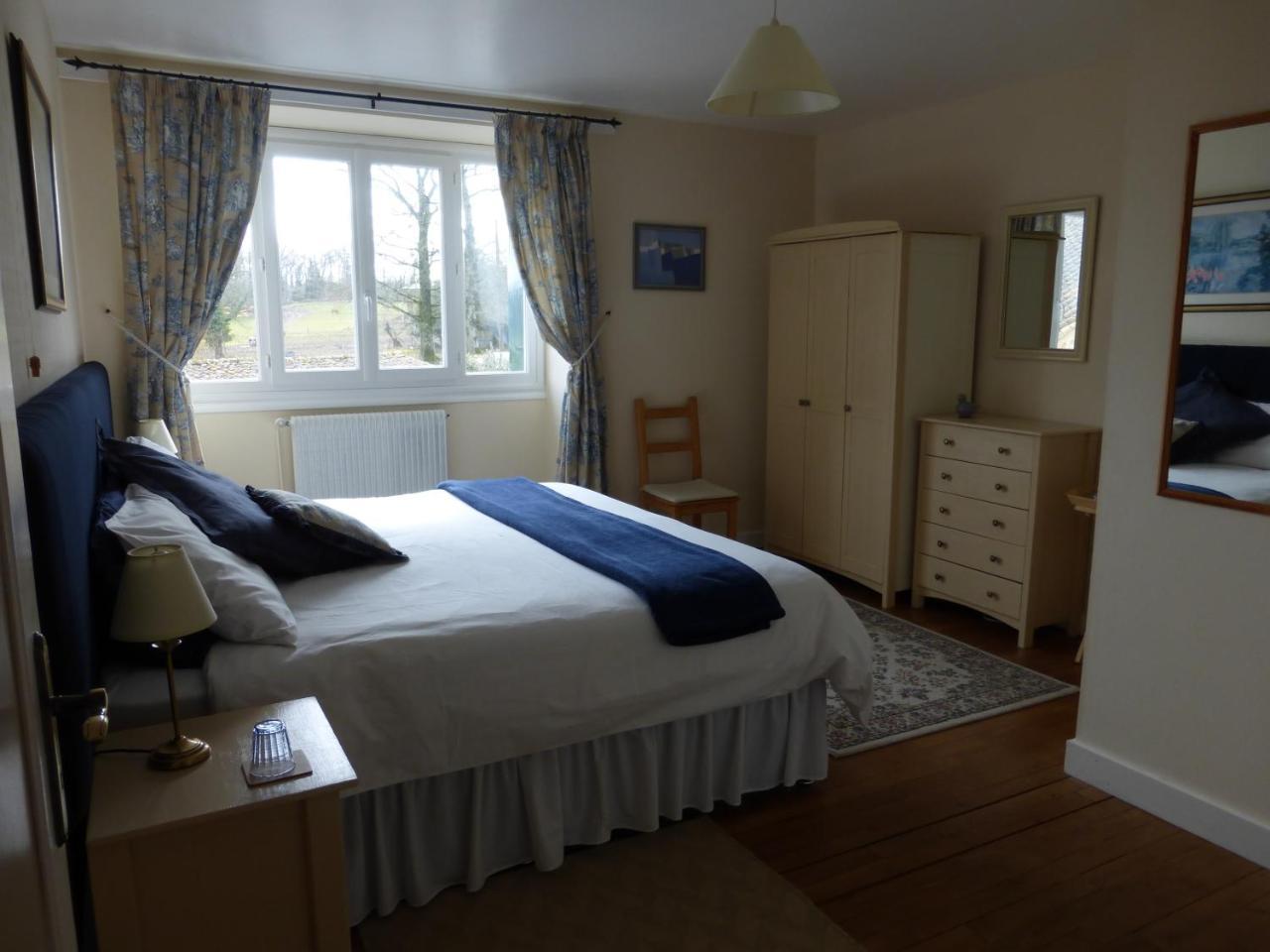 L'Hirondelle Chambres D'Hotes Saint-Mathieu Экстерьер фото